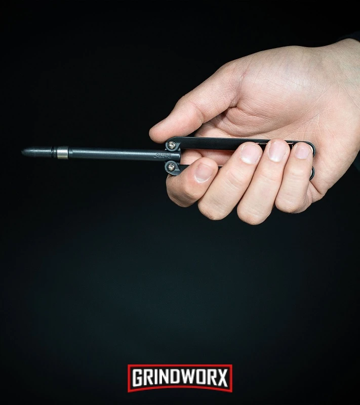 BaliYo By Spyderco Butterfly Pen Flipper Blue/White - Image 5